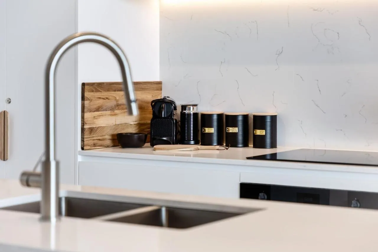 Apartment Seaview Luxury Palm Beach Gold Coast Australia