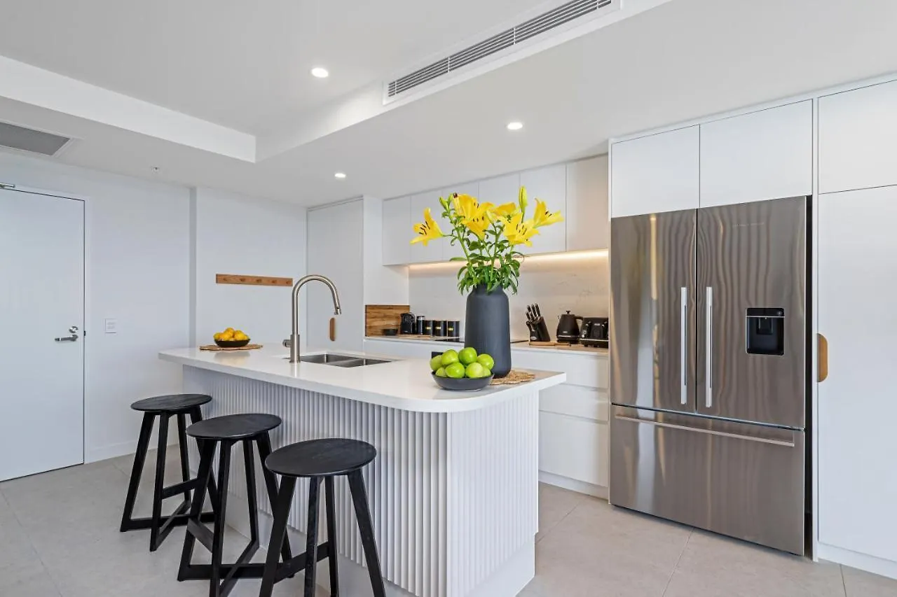 Apartment Seaview Luxury Palm Beach Gold Coast