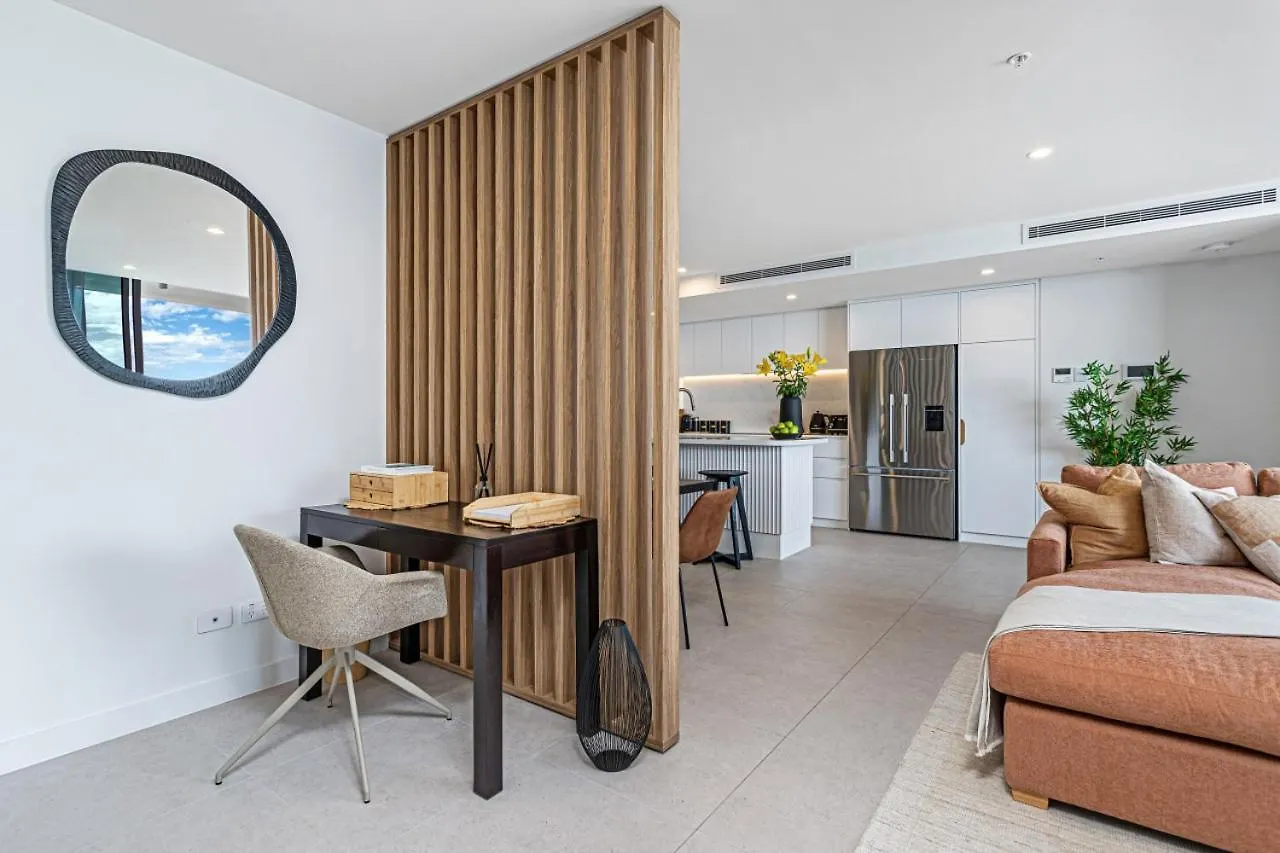 Seaview Luxury Palm Beach Gold Coast Apartment
