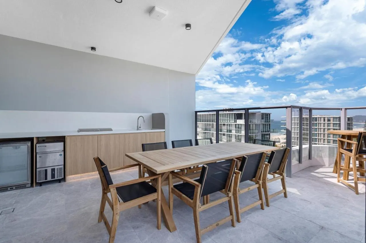 Seaview Luxury Palm Beach Gold Coast Apartment