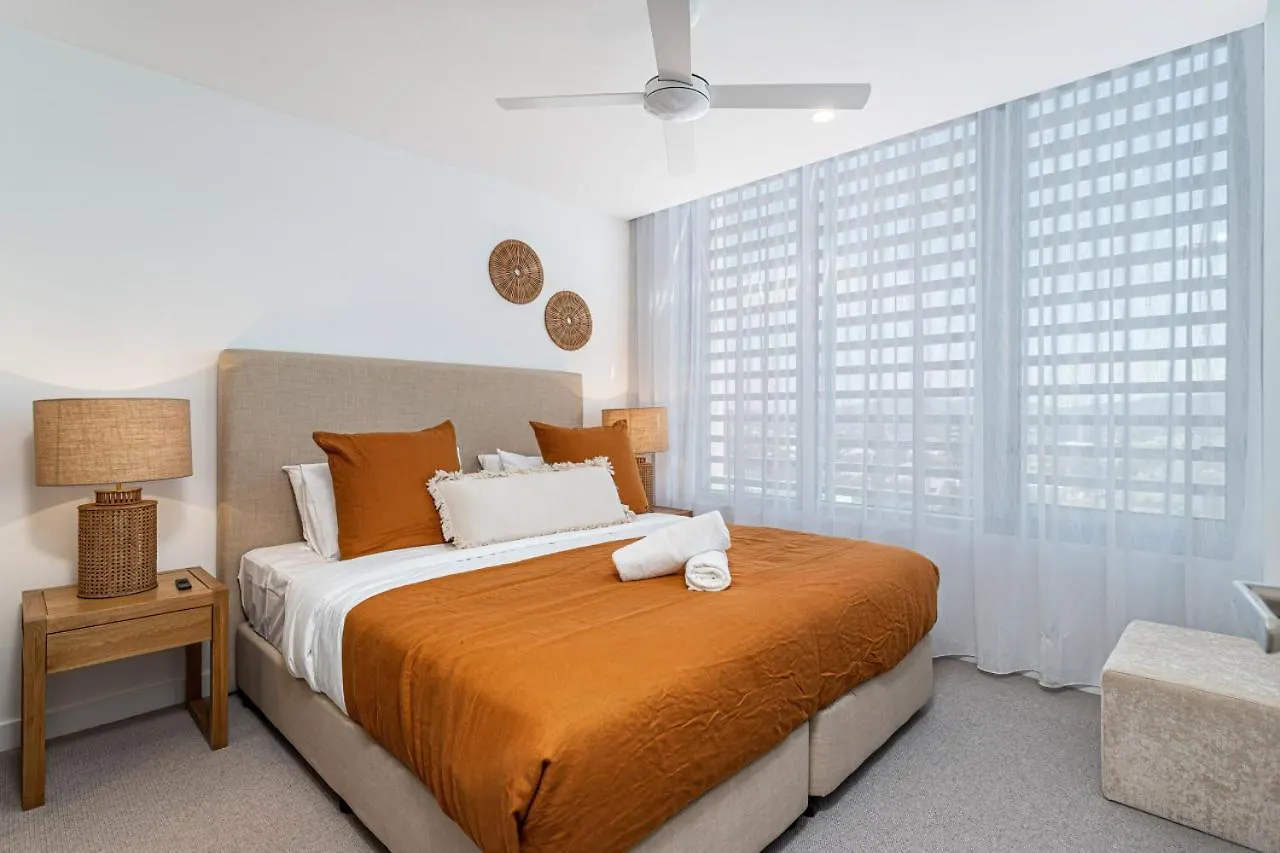Apartment Seaview Luxury Palm Beach Gold Coast